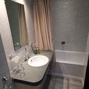 Double or Twin Room Private Bathroom